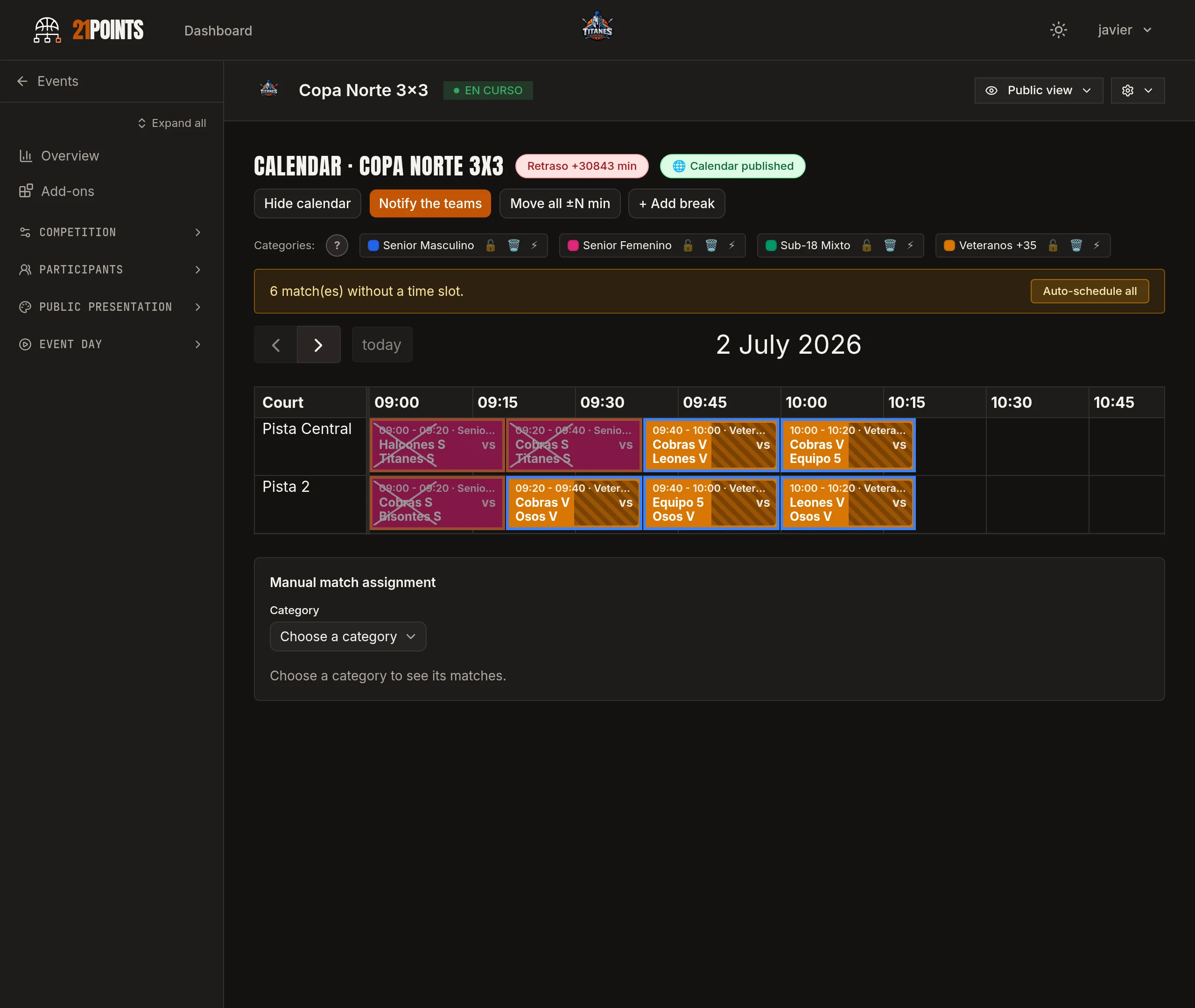 Event schedule with games spread across two courts in 15-minute slots, the four categories in their colour, the unscheduled games warning and the Auto-distribute all button.
