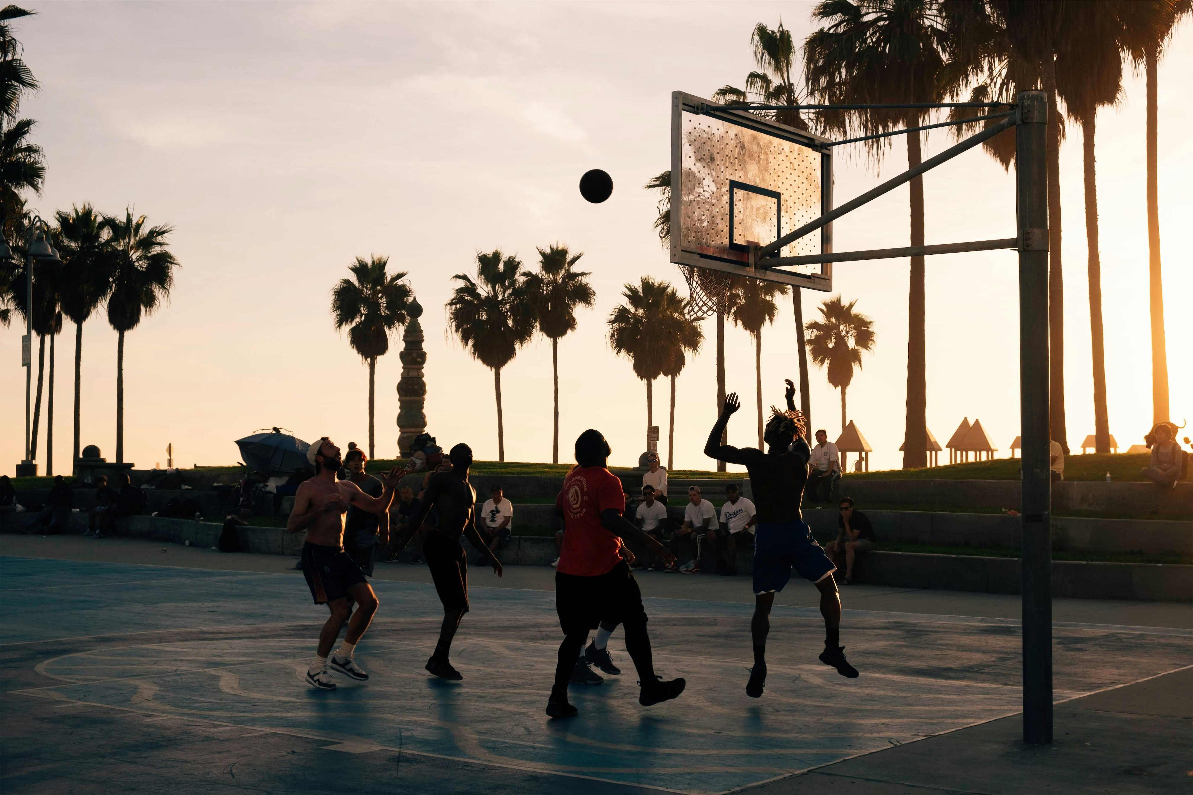Pista de streetball 3x3 en Venice Beach